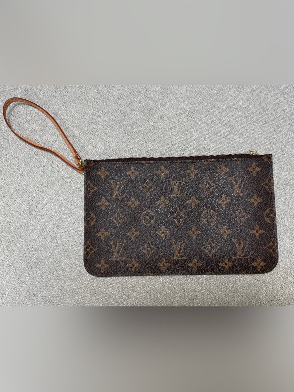Louis Vuitton Neverfull Pochette